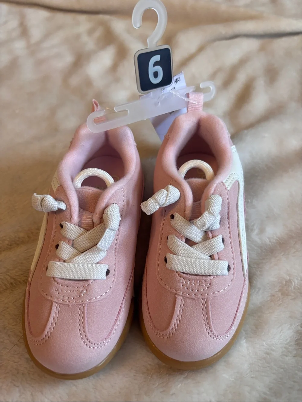 OshKosh B’gosh Blake-G Toddler Size 6 Pink Retro Sneakers Shoes NWT Vintage Look